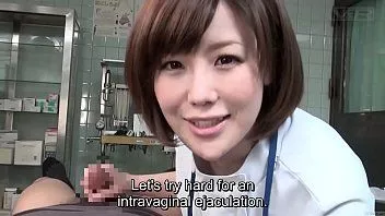 Afspelen Seks met een Japanse verpleegster in witte kousen