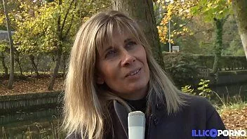 Jacquieetmicheltv、最も美しいフランスの女の子がアナルセックスで犯される場所