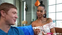 播放 继录，哈雷·迪恩（Harley Dean）和继巴罗