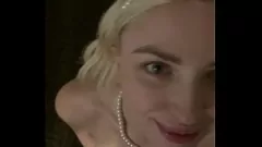 Riproduci Hunk muscoloso Jason Todd scopa e bionda del viso Britt Blair Blair