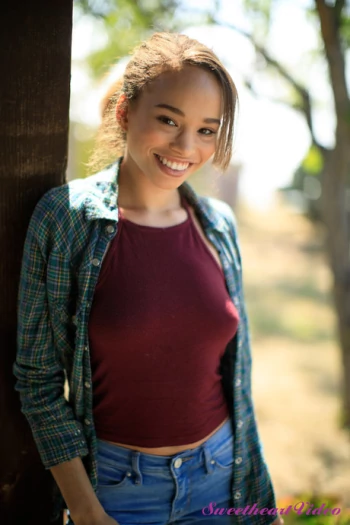 Cecilia Lion